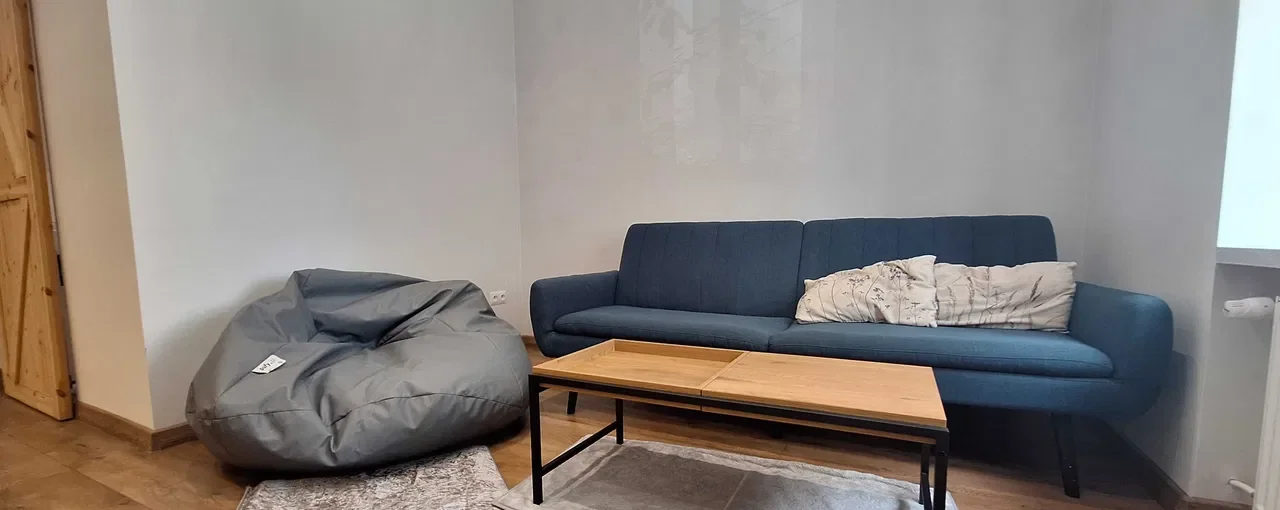 Przestronna kawalerka w stylu industrialnym - zdjęcie 5