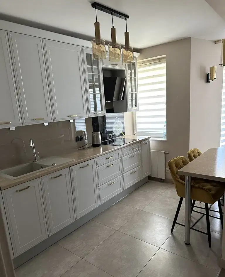 Przestronne mieszkanie z balkonem i garażem na Ponikwodzie - zdjęcie 4