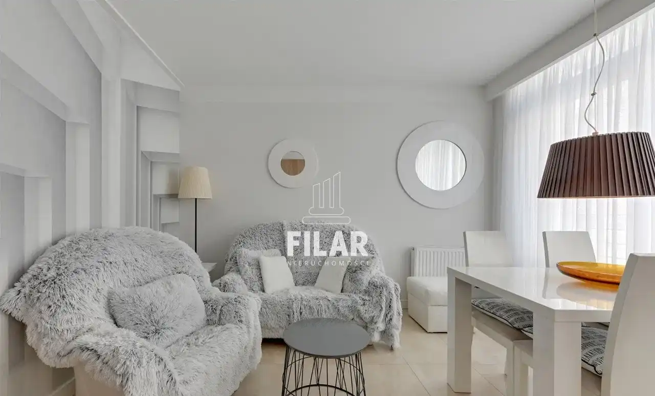 Apartament 3 pokoje z garażem w Gdyni - zdjęcie 4