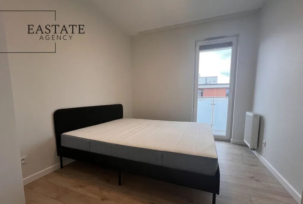 Cicha okolica, 2 pokoje, garaż, balkon - zdjęcie 4