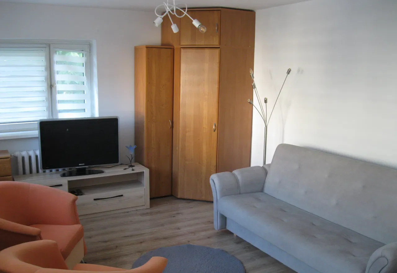 60m2,Balladyny,Głęboka,po rem.3 pokoje,blisko uczelnie,szkoła,sklepy - zdjęcie 2