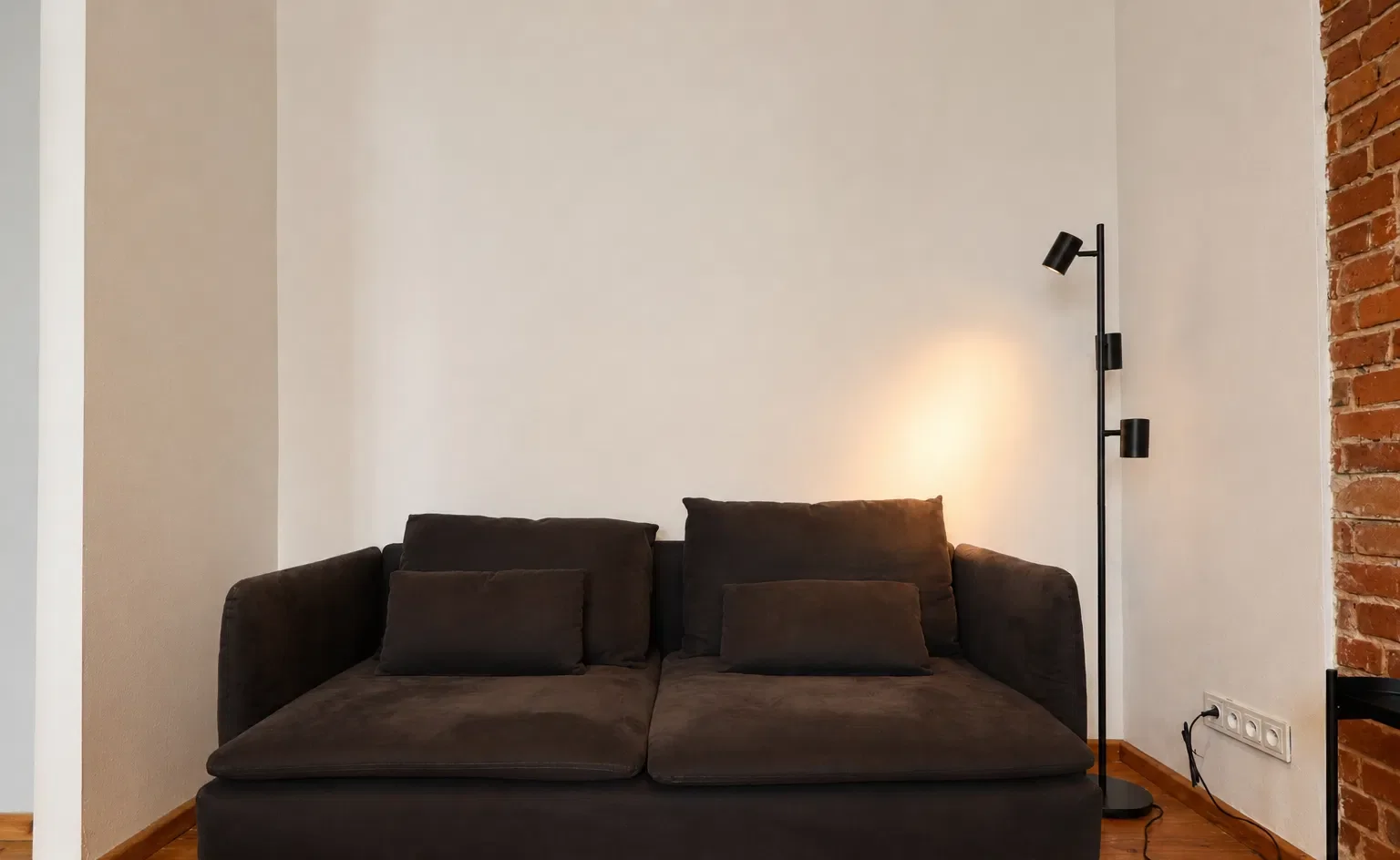 PL/UA Loftowe Mieszkanie 43 m² | Od Zaraz | Pet Friendly |Stare Miasto - zdjęcie 6