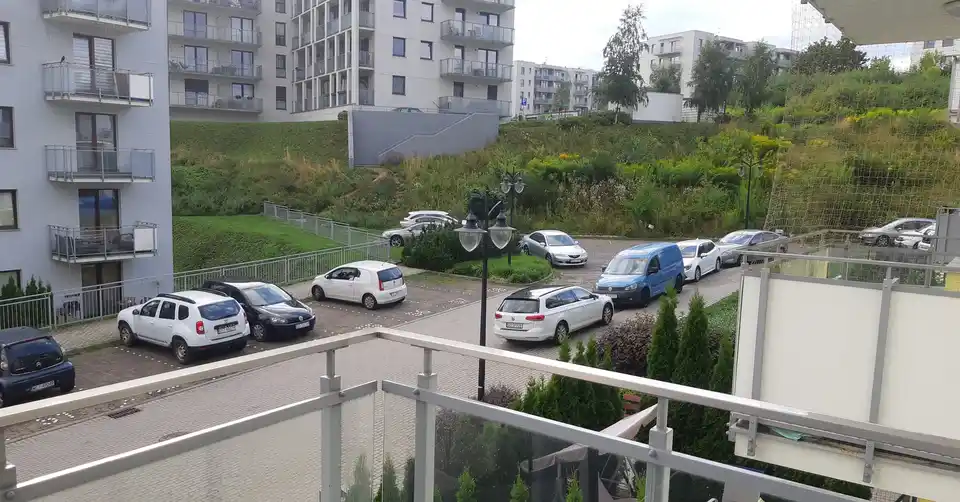 wygodne ustawne mieszkanie w dobrej dzielnicy - zdjęcie 10