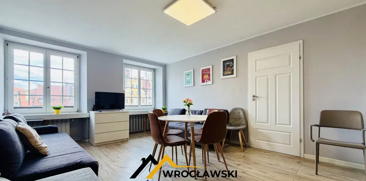 Rynek Wrocław | 54 m² | 2 pokoje i wspólny salon - zdjęcie 4