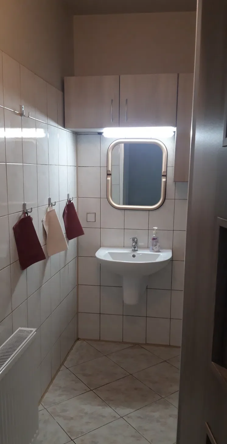 Przestronne mieszkanie. 3osobne pokoje. BLISKO CENTRUM. OD WŁAŚCICIELA - zdjęcie 6