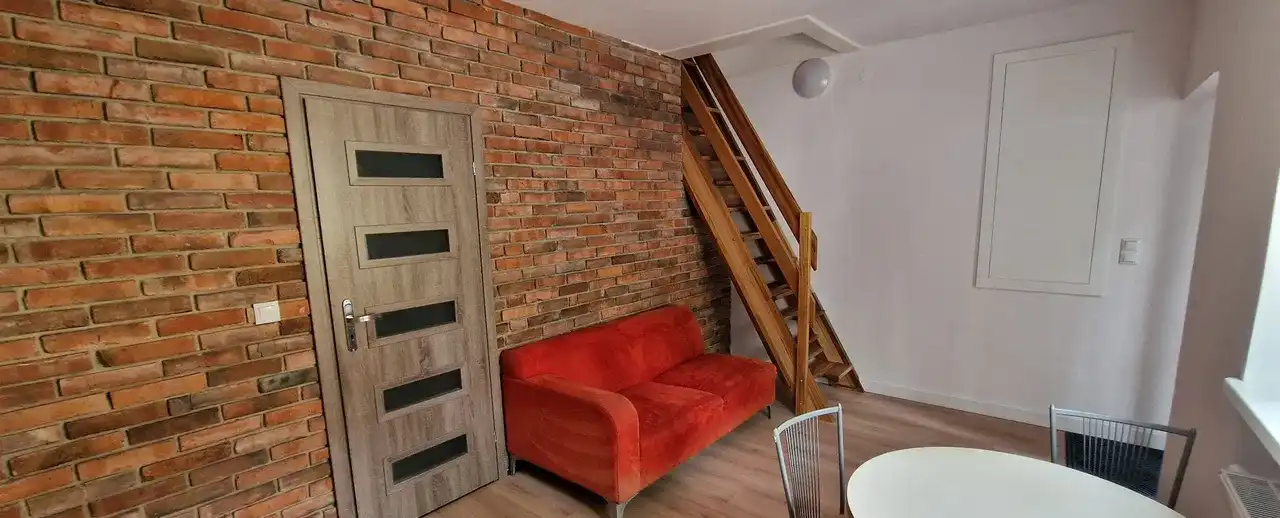 Dom/mieszkanie 2 pokoje 46m2 z ogródkiem i parkingiem - zdjęcie 5