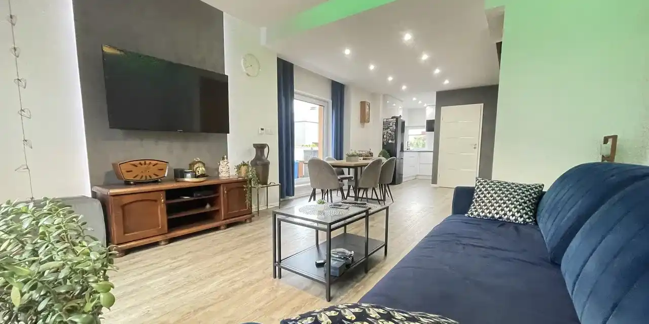 WYJĄTKOWY DOM Z OGRODEM – CENTRUM ŻOR – PREMIUM - zdjęcie 3