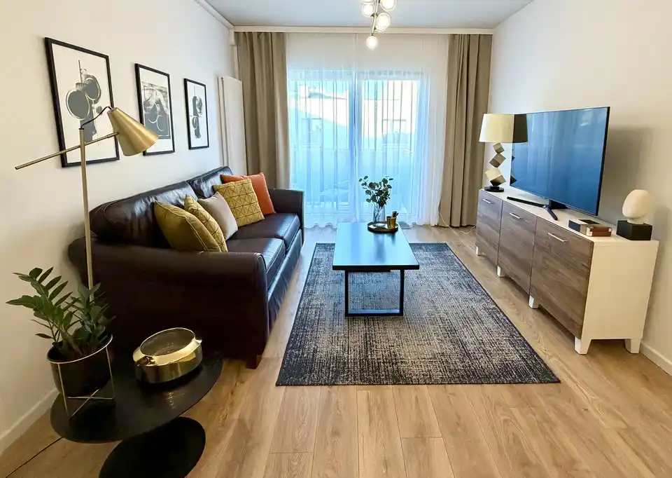 KOMFORTOWE MIESZKANIE 2 POKOJE balkon & klimatyzacja & winda MODERNO