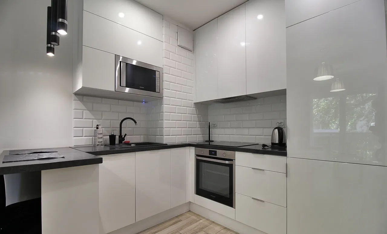 PL | UA | RU | 40m² | 2 pokoje | balkon | Zakładowa | od zaraz