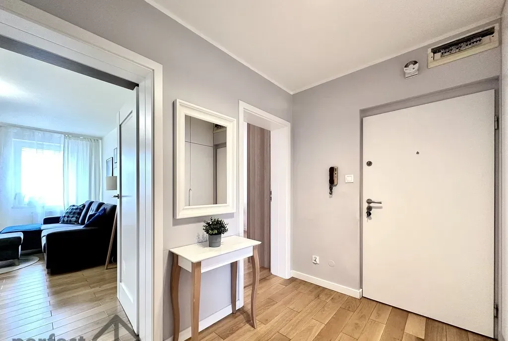 ul. M. Hłaski _ 2 pok _ balkon _ klimatyzacja - zdjęcie 5