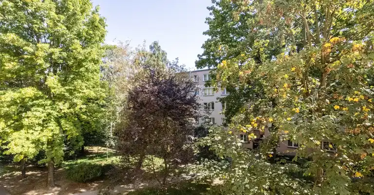 Wyposażona kawalerka w spokojnej okolicy! Na Kozłówce! - zdjęcie 8