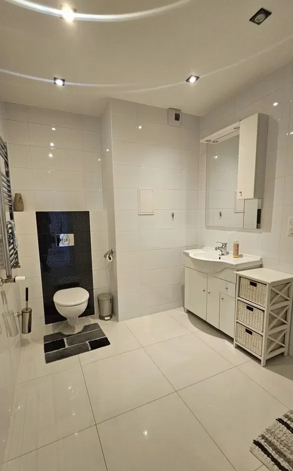 Komfortowy apartament 57 m² przy ul. Leszczyńskiego przy parku Saskim - zdjęcie 6