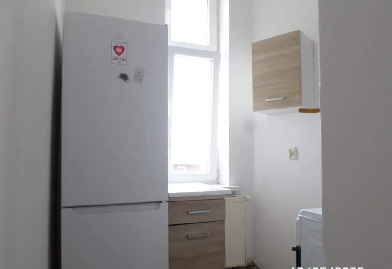 2 pokojowe z balkonem Unii Lubelskiej 2000zł plus media - zdjęcie 9