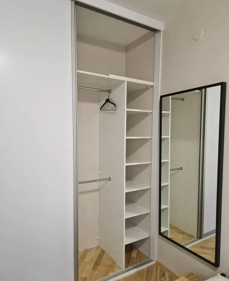 Metro Wilanowska (90m!) | 52m² | Oddzielna Kuchnia | Garderoba - zdjęcie 8