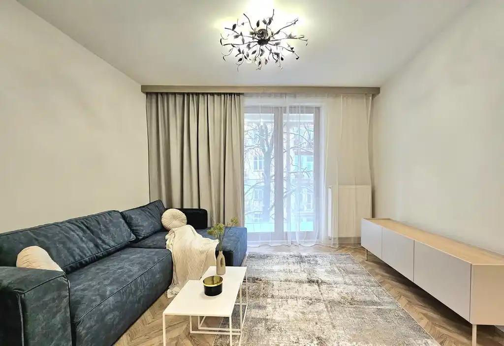 2 pokoje | Miejsce postojowe | WIENIAWSKA | Centrum | Wysoki standard - zdjęcie 3