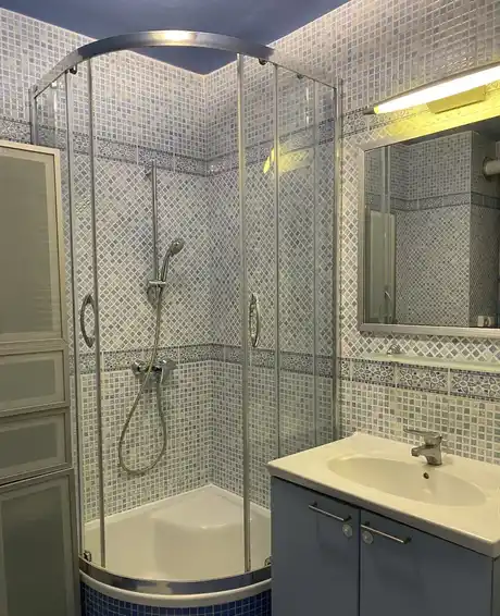 Odświeżone 2-pokojowe mieszkanie (56 m²) z balkonem – ul. Felińskiego - zdjęcie 8