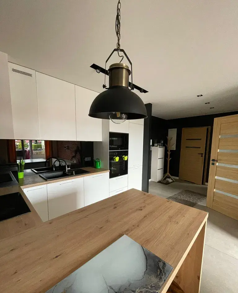 3 pokojowy apartament z miejscem postojowym w cenie - zdjęcie 3