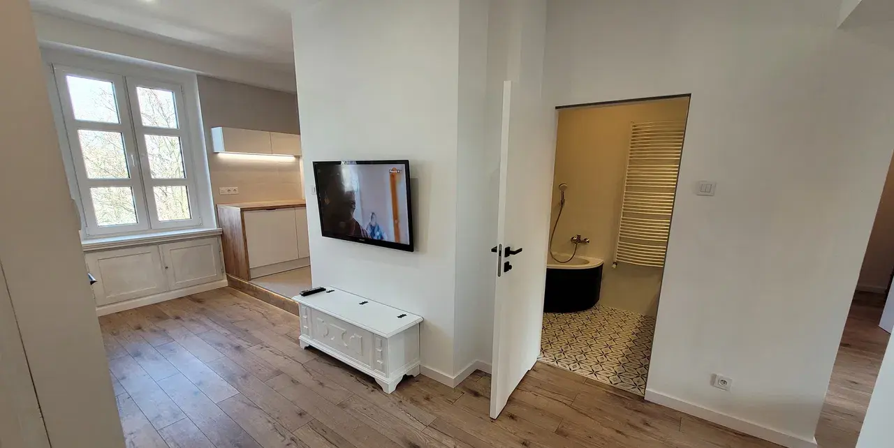 Dwa pokoje po 13,5 m2 dla dwóch znajomych Wrocław ul. Smoluchowskiego - zdjęcie 7
