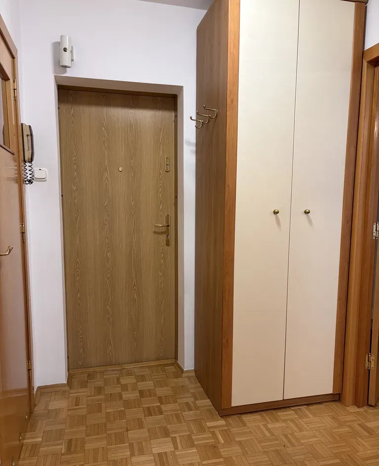 Mieszkanie 2-pokojowe z balkonem i oddzielną kuchnią - zdjęcie 10
