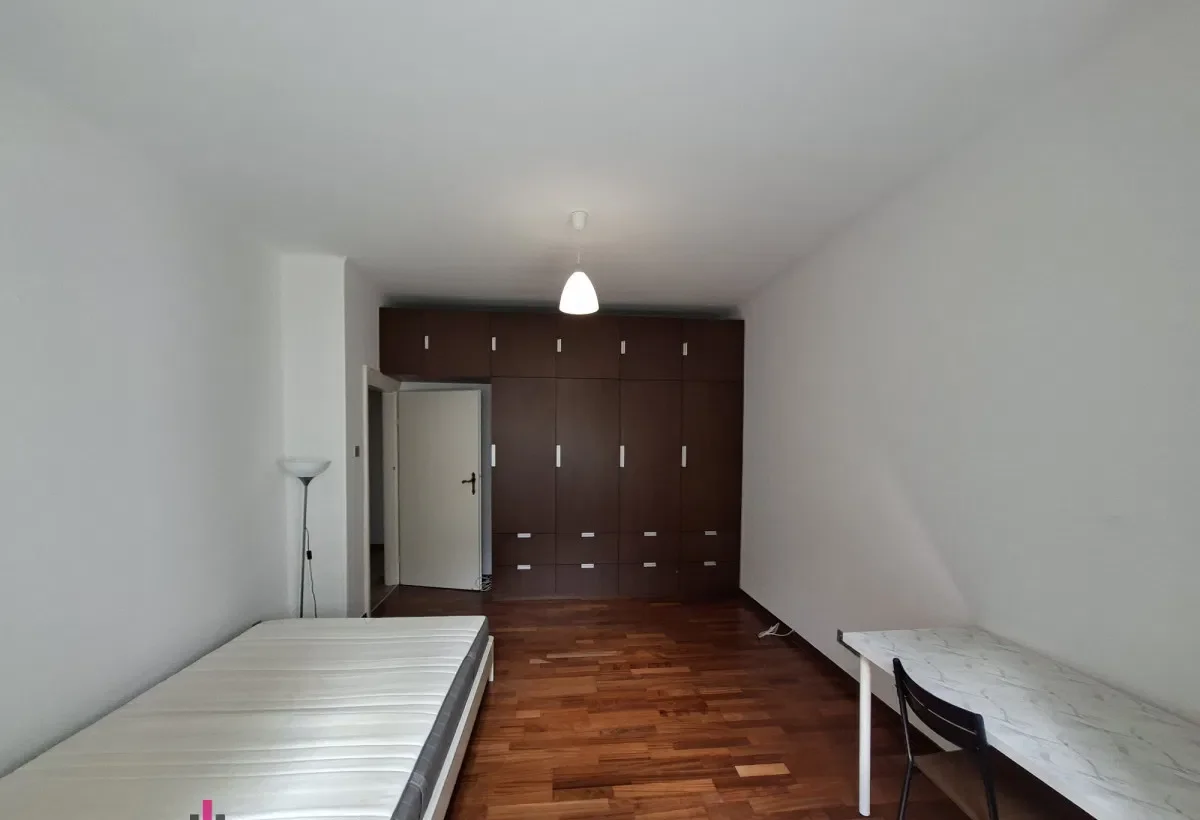 Dwa pokoje w kamienicy, Plac Wilsona - zdjęcie 5