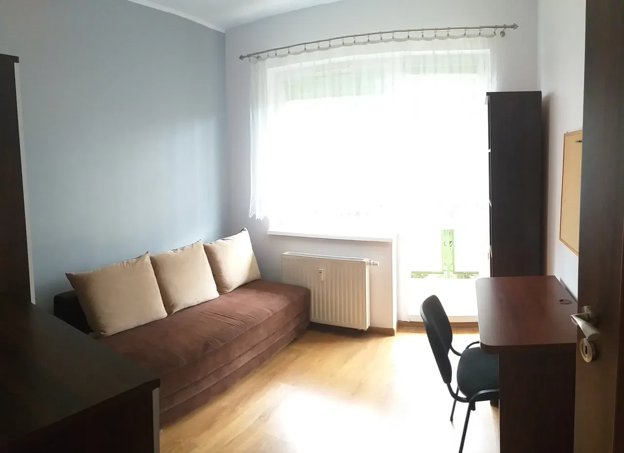 Wynajmę 3-pok. Mieszkanie studentom ul.Żiżki 8 +Garaż! BLISKO KORTOWA! - zdjęcie 4