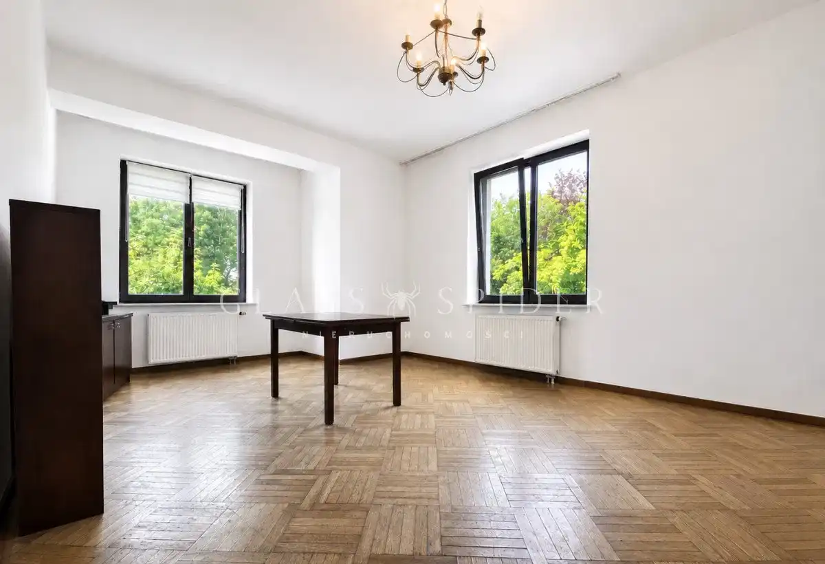 3 pokoje z osobną kuchnią i balkonem - zdjęcie 2