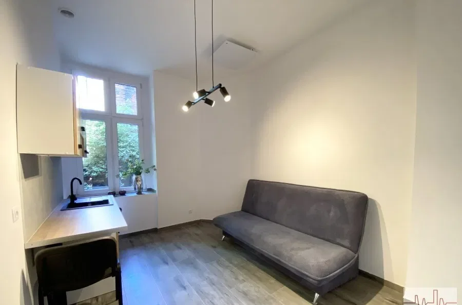 Kawalerka 29 m2 w Bytomiu - Śródmieście - zdjęcie 3
