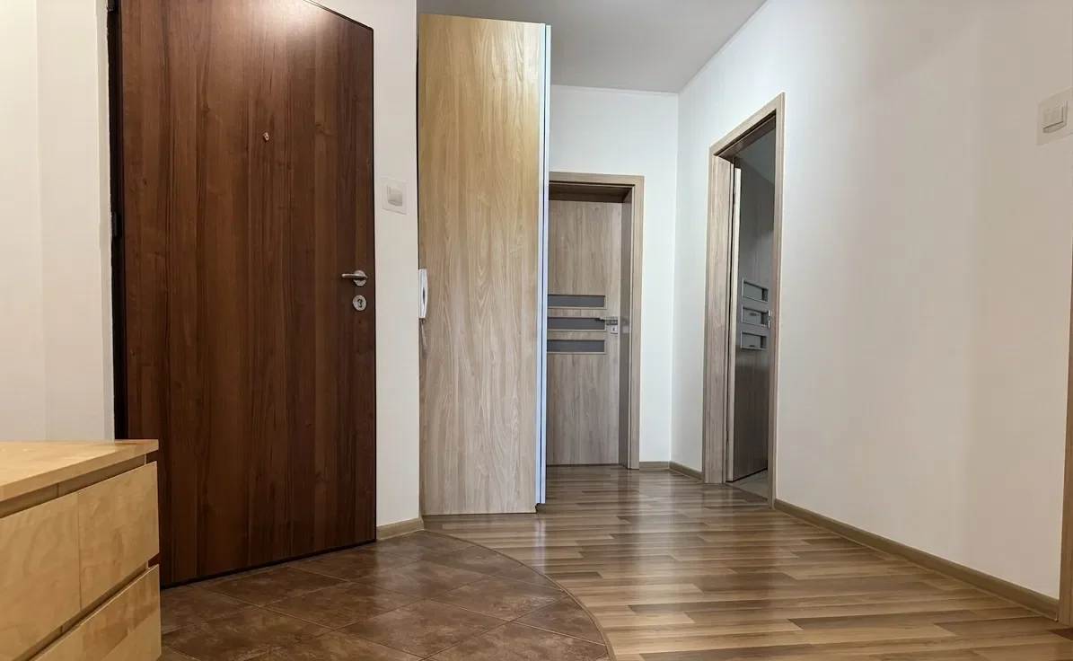 BEZPOŚREDNIO! 2 pokoje(55m2)+NOWA kuchnia, Park - zdjęcie 5