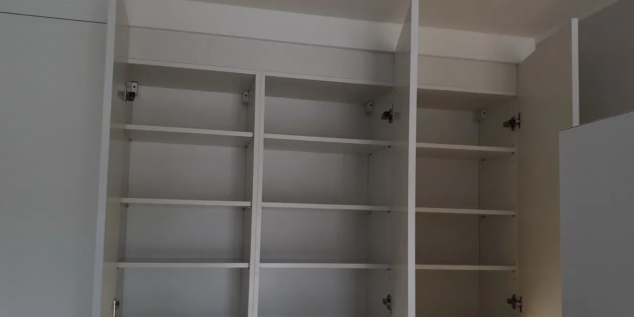 Mieszkanie 2 pokoje, miejsce postojowe, komórka lokatorska - zdjęcie 8