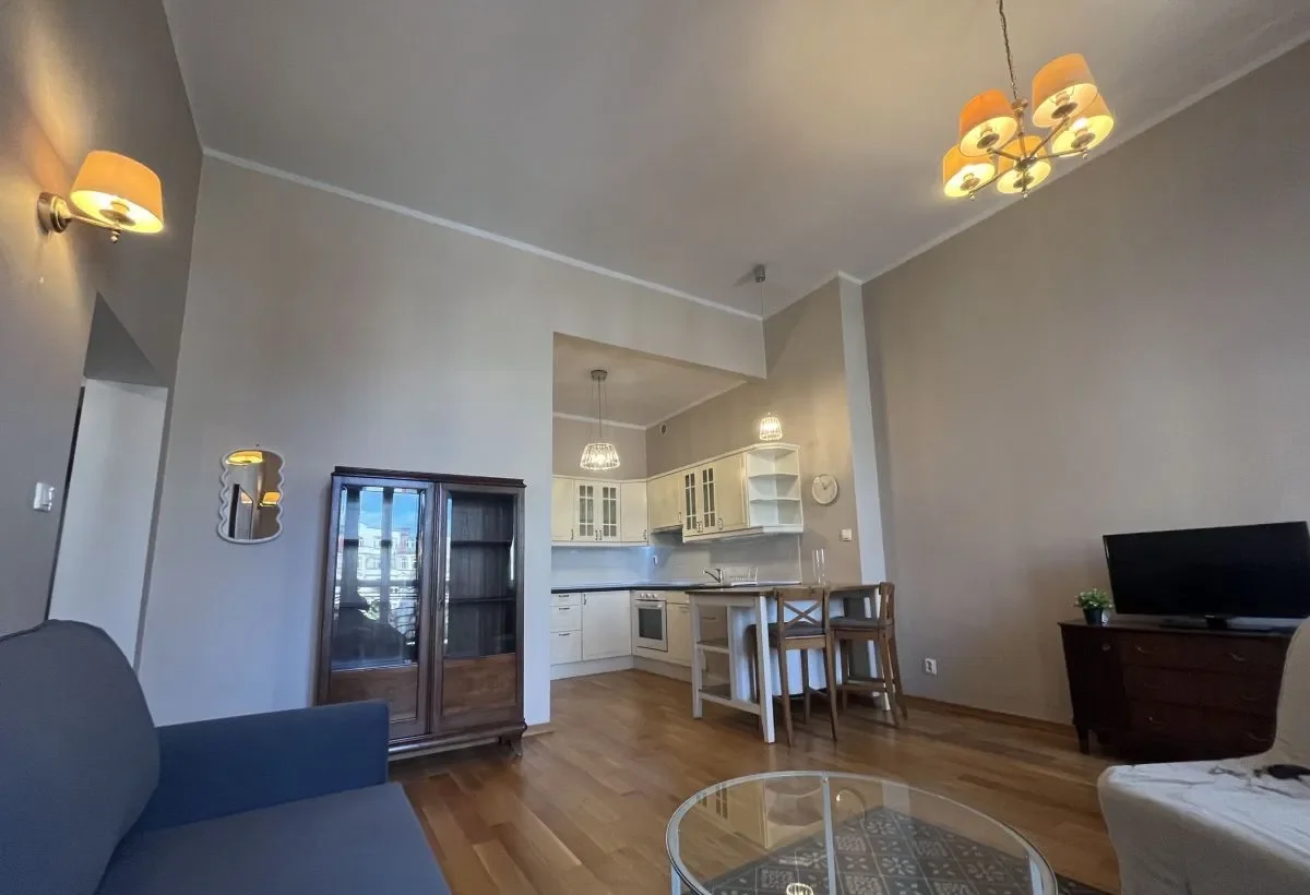 2 Pokoje w kamienicy z windą i balkonem - zdjęcie 6