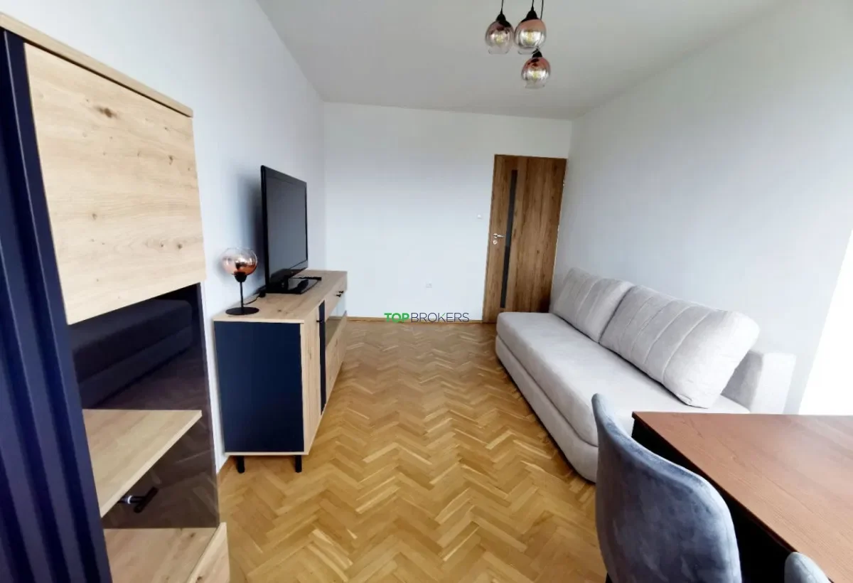 Dwa pokoje z oddzielną kuchnią, garderoba - zdjęcie 3