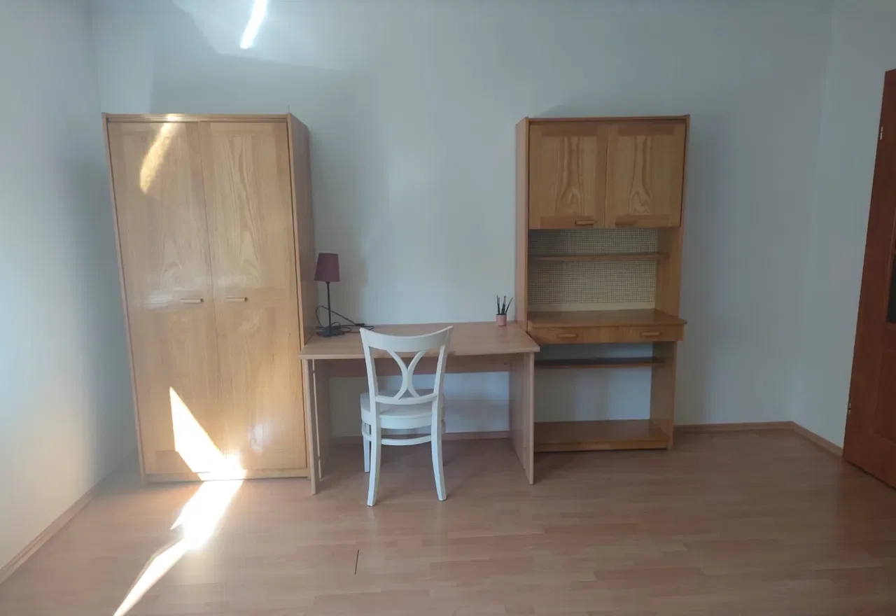 Wynajmę pokój jedno lub dwuosobowy - zdjęcie 4