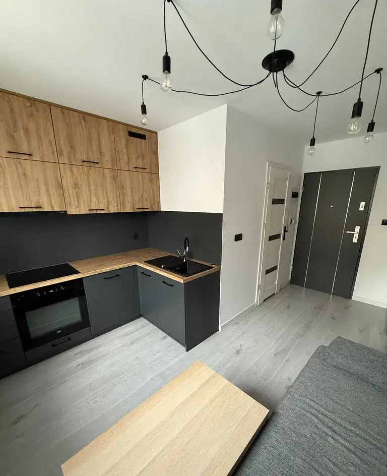 Chorzów | ul. Batorego | 18 m² | Zrewitalizowana kamienica - zdjęcie 2