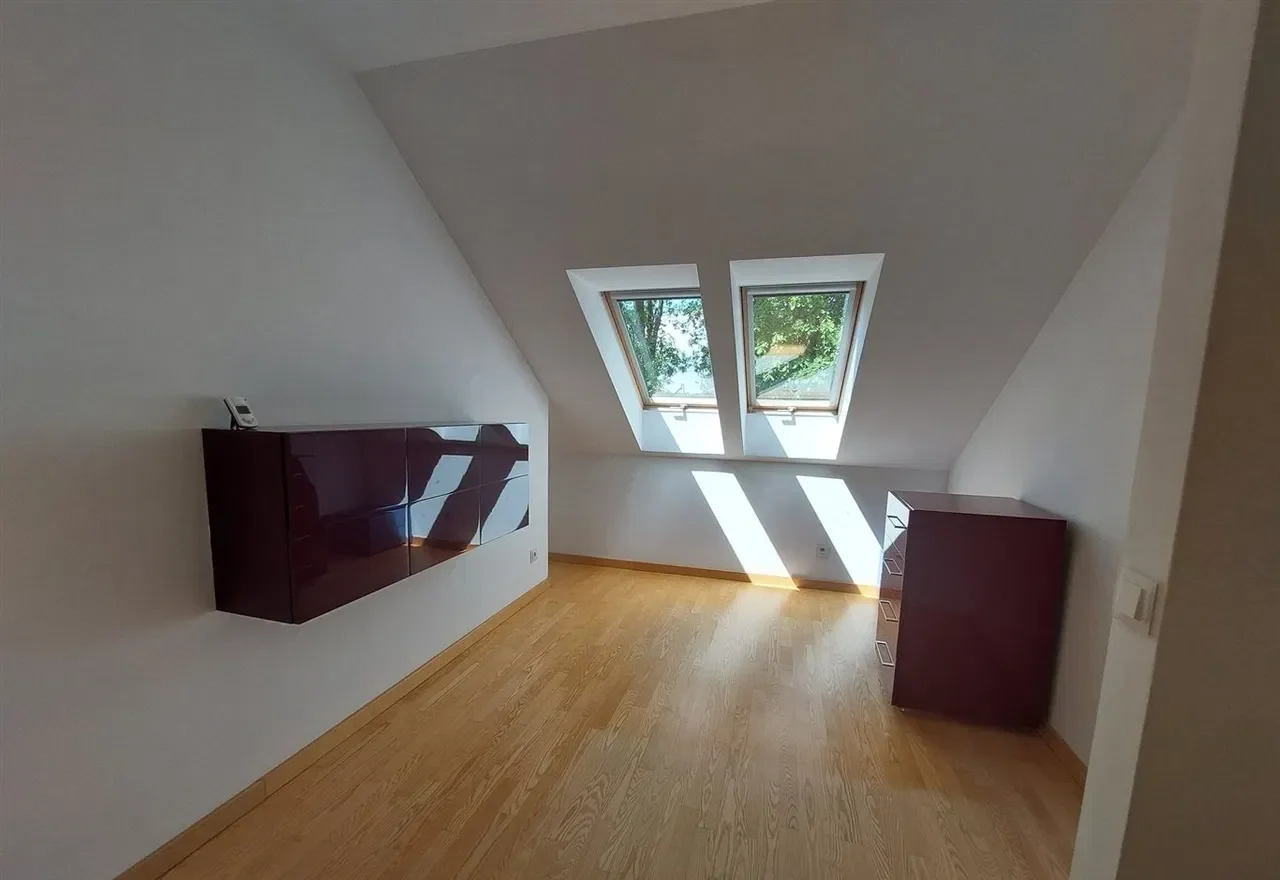 Komfortowy dom na wynajem. Stare Gliwice - zdjęcie 5