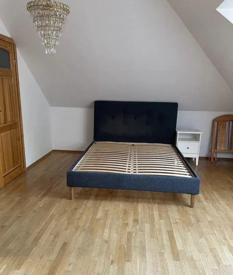 Umeblowany dom z durzą działką - zdjęcie 6