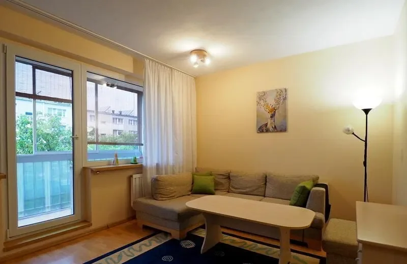 3 Pokoje, ul. 11-go Listopada, 53 mkw - zdjęcie 2