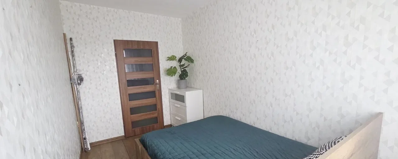Przestronne 3 pokoje z balkonem - zdjęcie 3