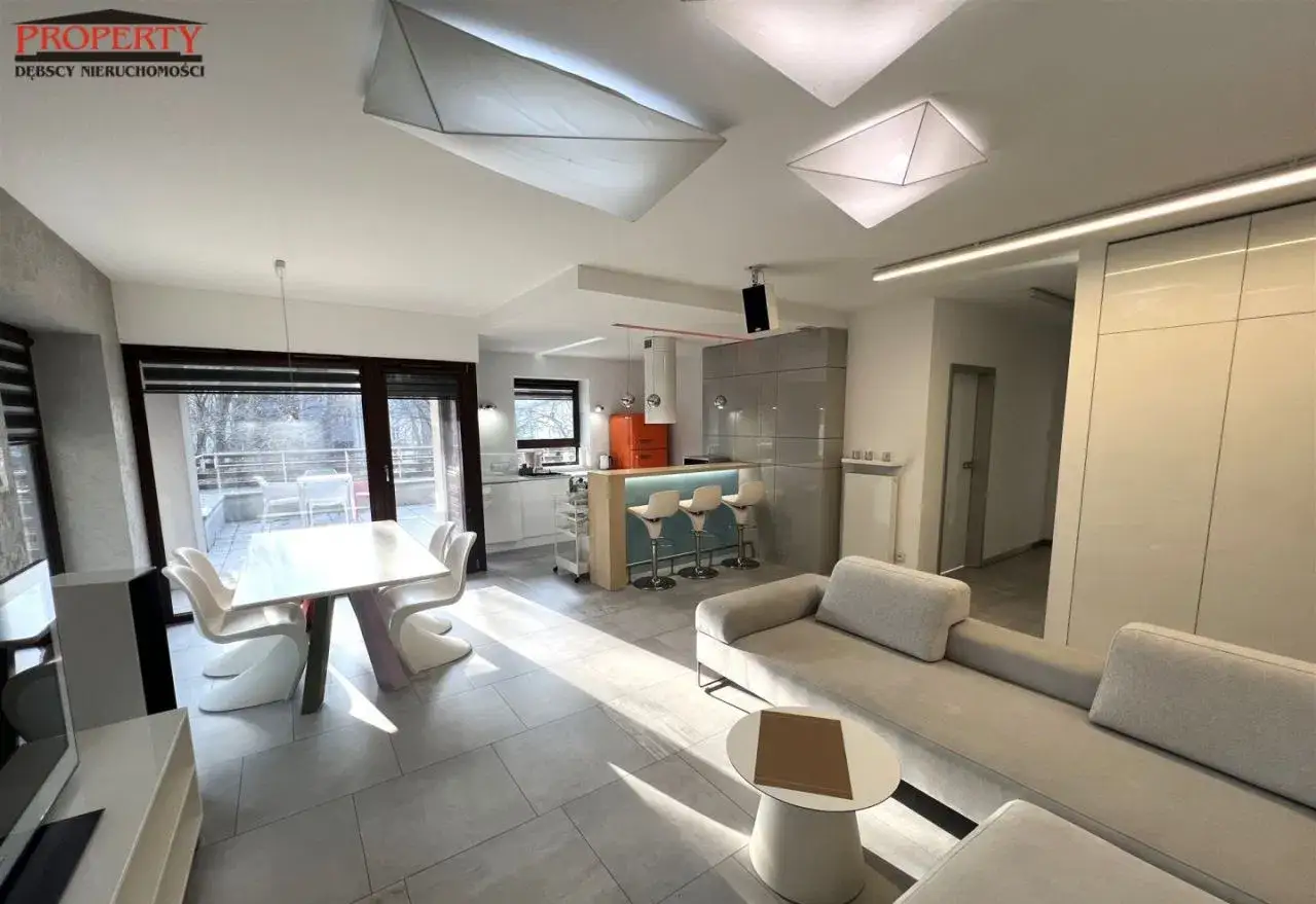 Komfortowy apartament w centrum Łodzi obok parku - zdjęcie 2