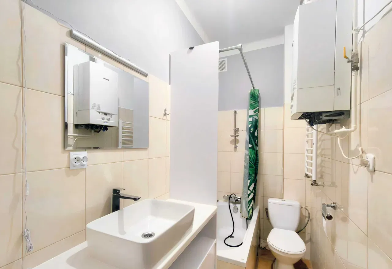 Centrum - obok Zamku, I piętro, 44m2. I pokój + kuchnia - zdjęcie 7