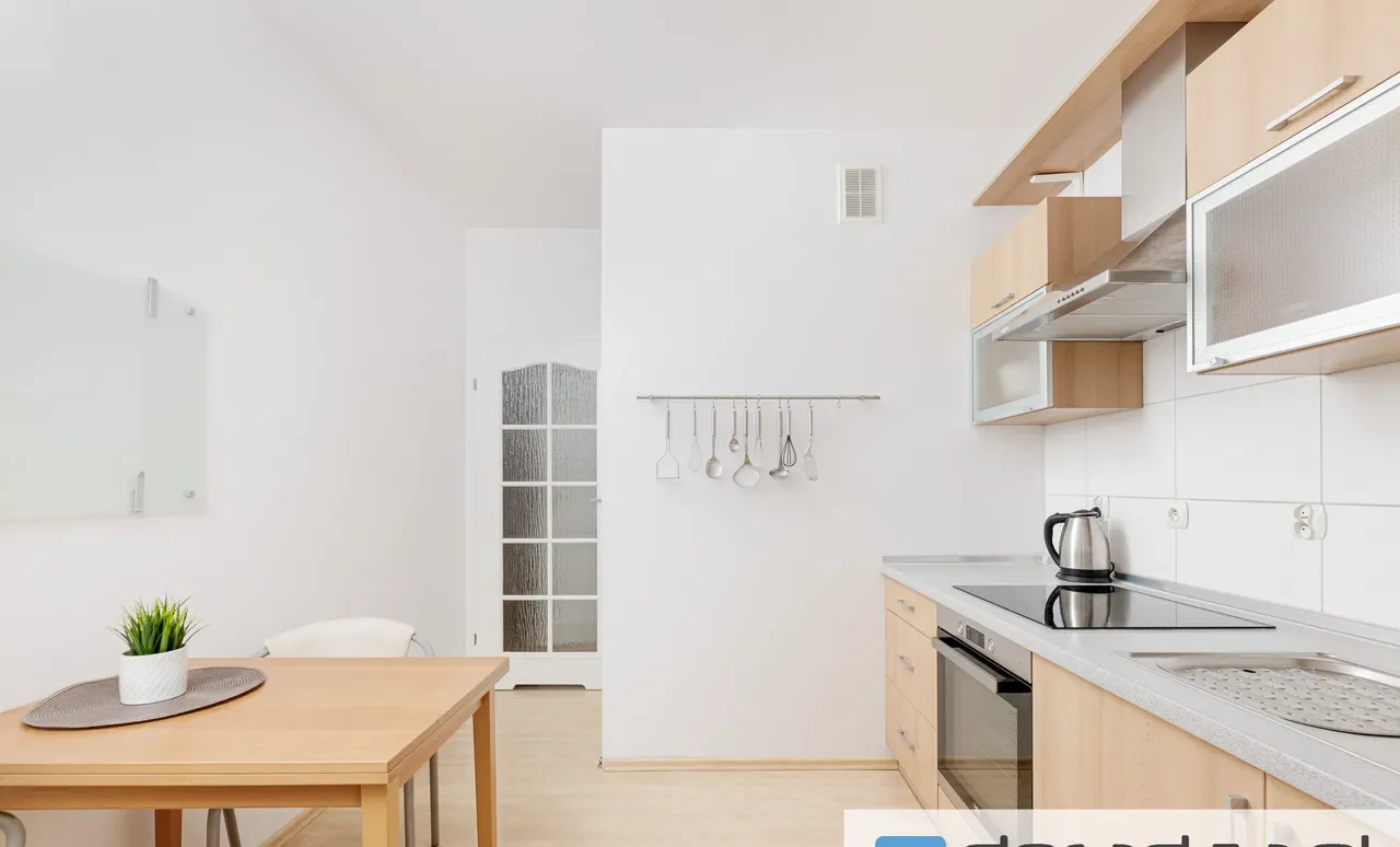 2 pokoje / 60 m2 / balkon / ul. Vivaldiego / Jagodno - zdjęcie 9