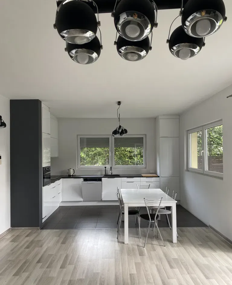 Dom 120 m2 + poddasze użytkowe- Rembelszczyzna - zdjęcie 3