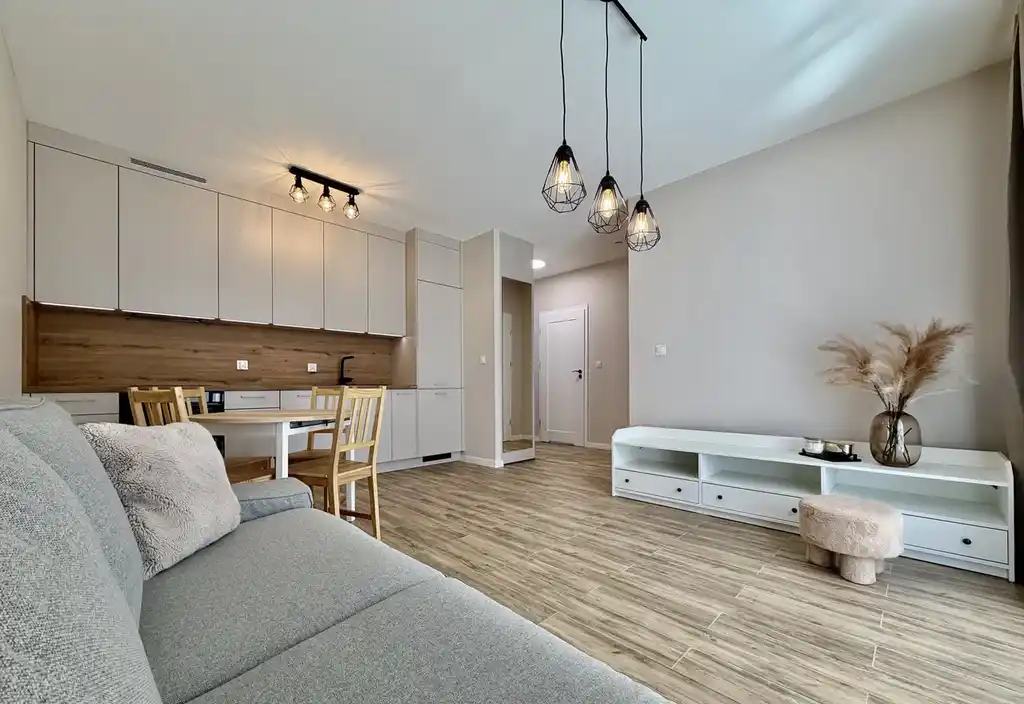Nowe osiedle | ul. Pabianicka | 2 pokoje | balkon | pierwszy najem