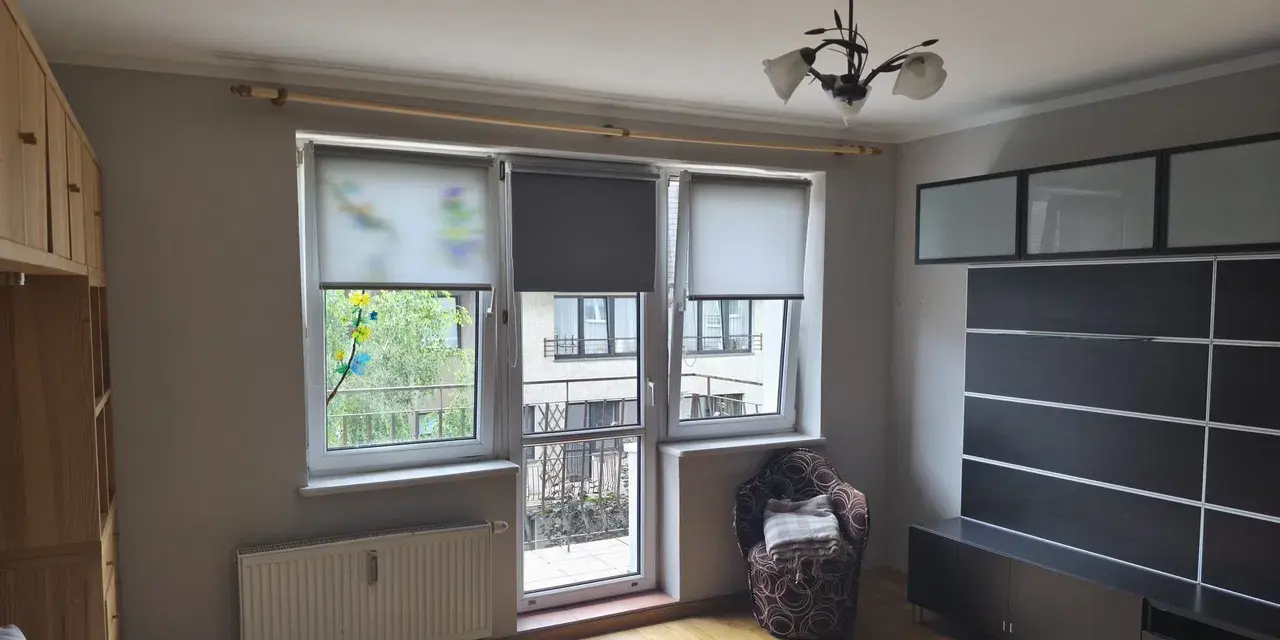Wynajmę przestronną kawalerkę  o powierzchni 34 m² w Piasecznie - zdjęcie 4
