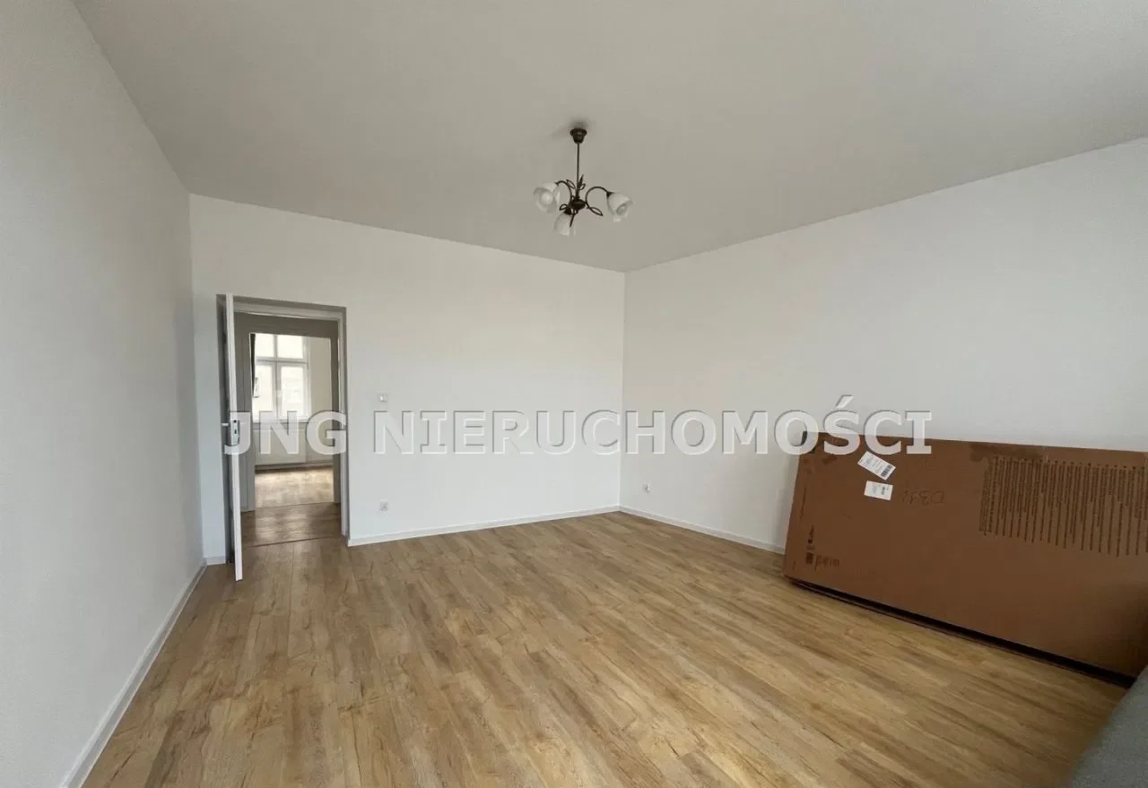 Poznań Wilda cztery pokoje niezależne, balkon - zdjęcie 4