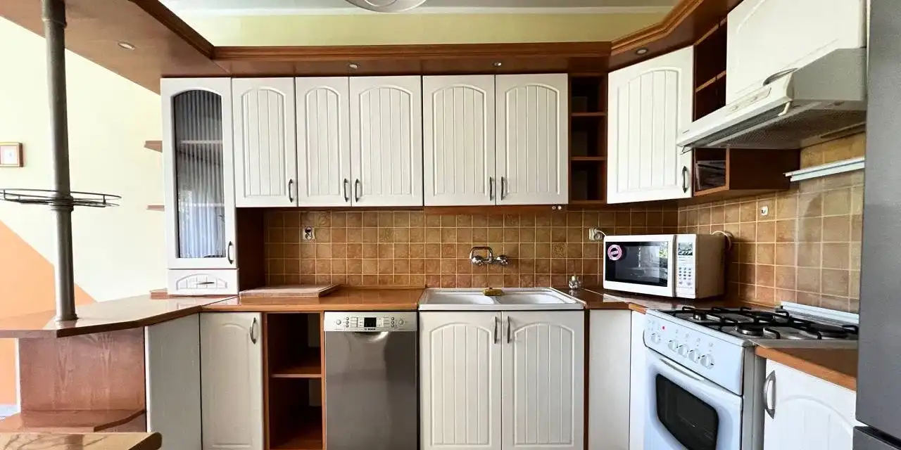 Dom |Bielany  | 149 m² | 5 pokoi + salon | ogród | garaż - zdjęcie 4