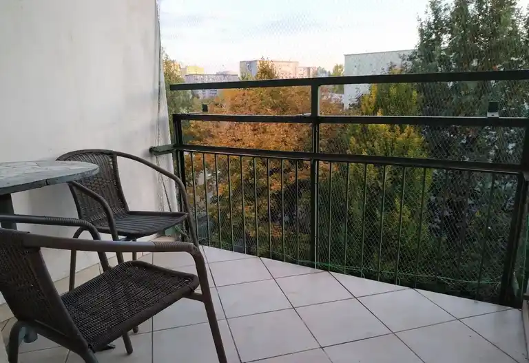 Pokój zamykany na klucz dla jednej lub dwóch osób (wynajem do końca czerwca). Warszawa Praga - zdjęcie 7