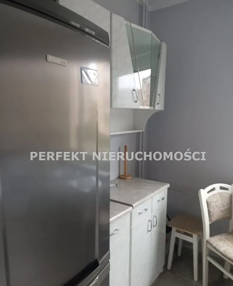 Kawalerka , Muzyków , 30m2 , 1sze pietro , balkon - zdjęcie 6