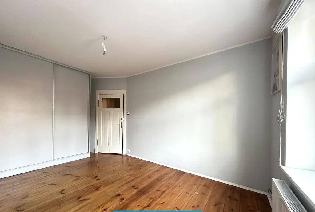 3 pokoje, parter, tuż obok Starówki! - zdjęcie 3