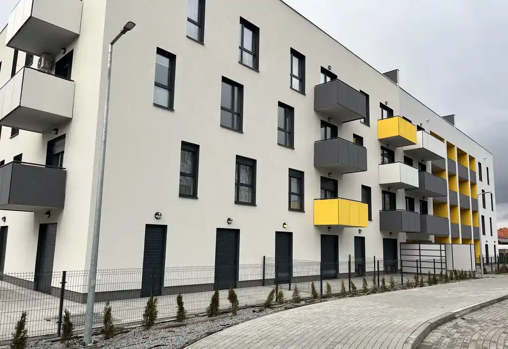 Nowe, nowocześnie wykończone mieszkanie w Ząbkowicach Śląskich - zdjęcie 2