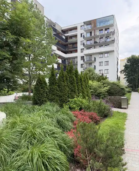 Wynajmę mieszkanie 2 pokoje Metro balkon klimatyzacja garaz - zdjęcie 7